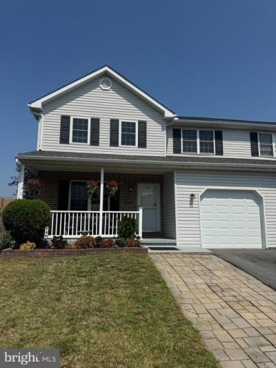 146 BAINBRIDGE CR , SINKING SPRING, PA 19608