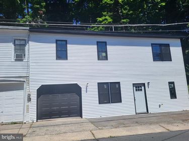 79 E WYOMISSING AVENUE, MOHNTON, PA 19540