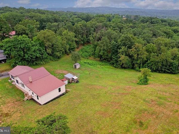 1414 OLD FURNACE ROAD, RIDGELEY, WV 26753