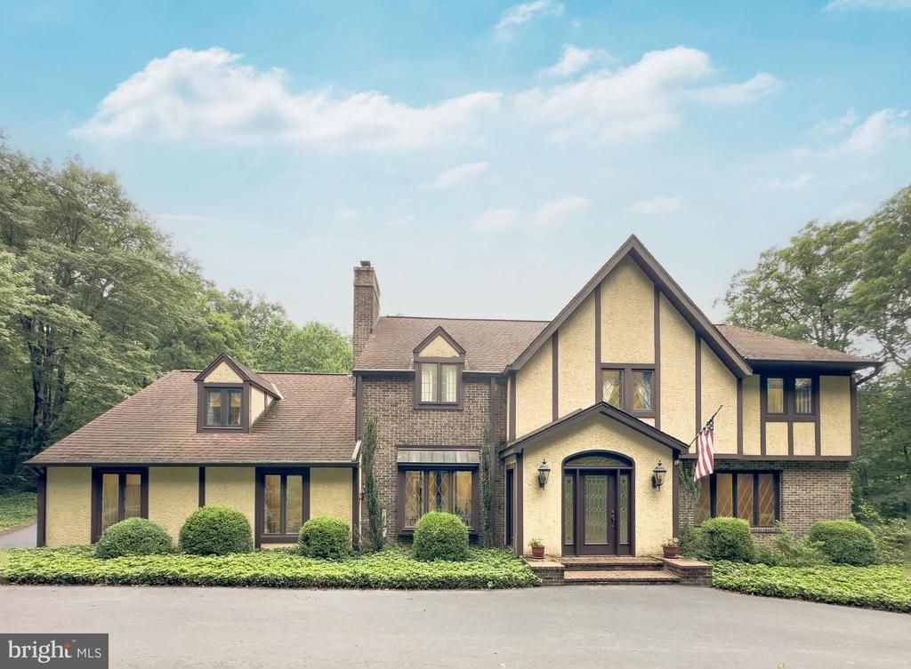 2323 SAINT PETERS ROAD , POTTSTOWN, PA 19465