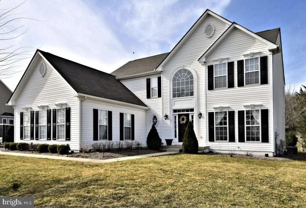 470 CREEKVIEW DRIVE , HARLEYSVILLE, PA 19438