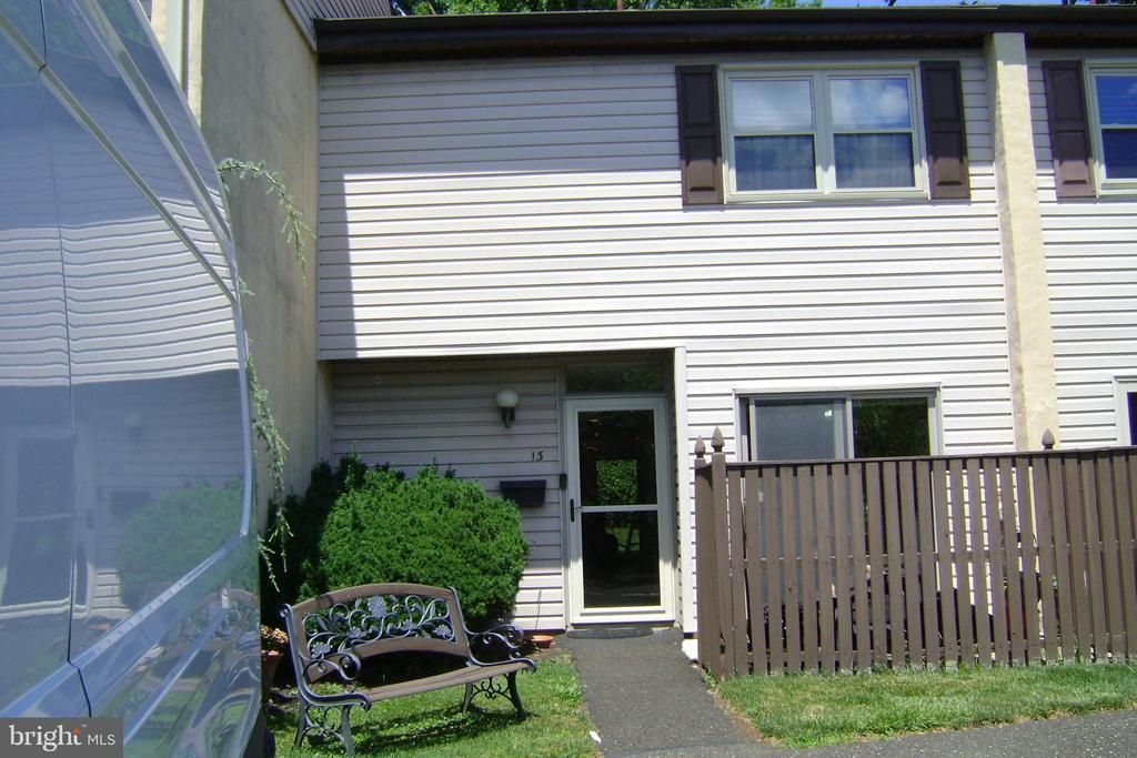 550 YORK ROAD N, HATBORO, PA 19040