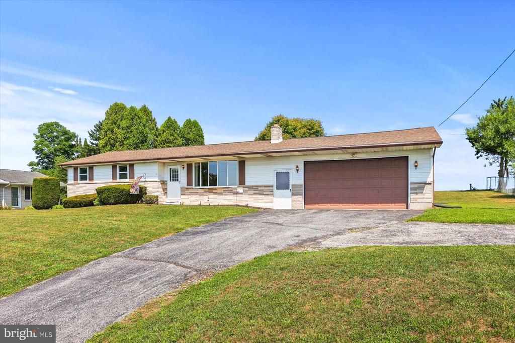 3591 EMIG SCHOOL ROAD, DOVER, PA 17315