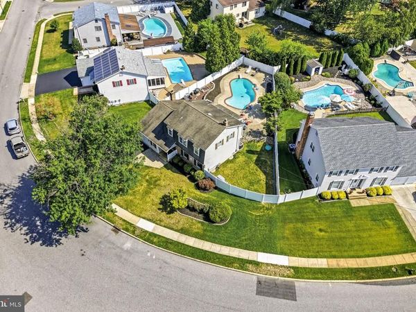 739 WYNGATE , SOMERDALE, NJ 08083