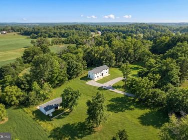 1001 FREDERICK PIKE , LITTLESTOWN, PA 17340