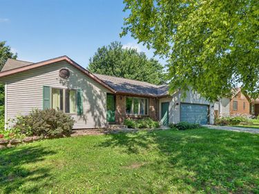 929 Byron Avenue N, Byron, MN 55920