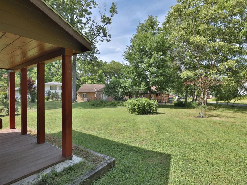 393 Charleston Avenue, Columbus, OH 43214 Photo 46