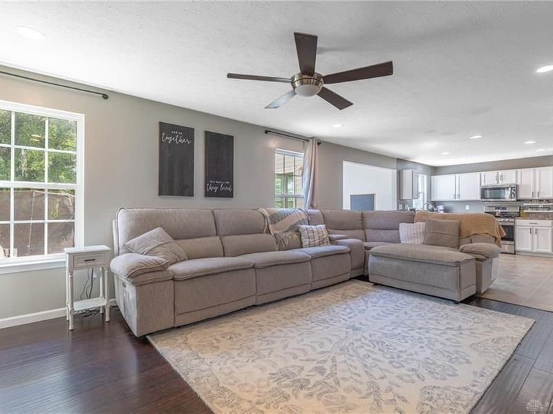 5060 Jessica Suzanne Drive, Morrow, OH 45152 Photo 5