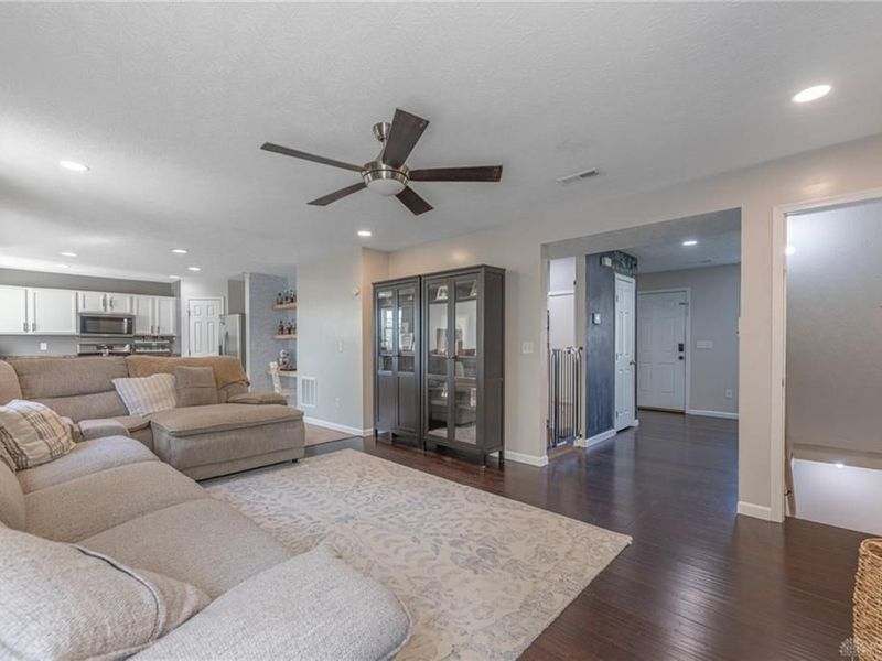 5060 Jessica Suzanne Drive, Morrow, OH 45152 Photo 6