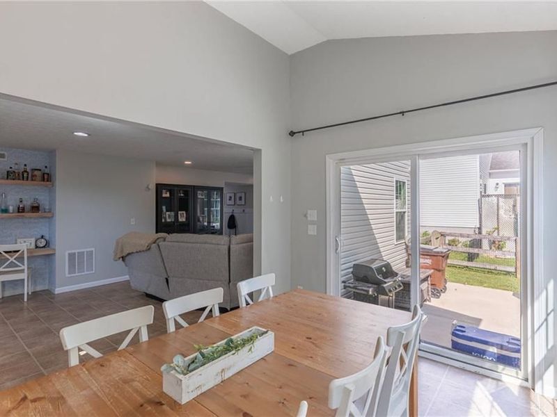 5060 Jessica Suzanne Drive, Morrow, OH 45152 Photo 7