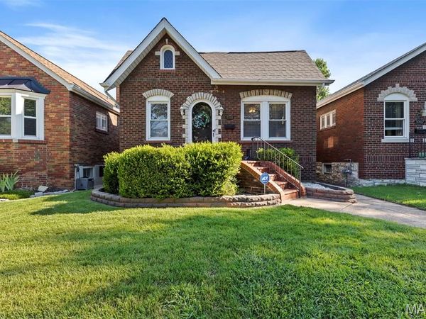 5511 Nottingham Avenue, St Louis, MO 63109