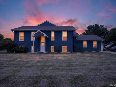 6524 Kelly Road, Flushing, MI 48433