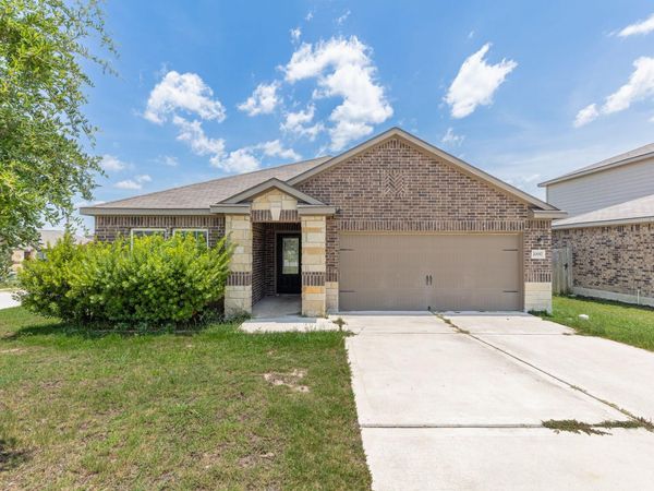 20017 Hubert R. Humphrey RD, Manor, TX 78653