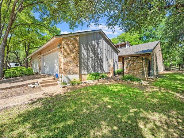 8318 Bent Tree RD, Austin, TX 78759