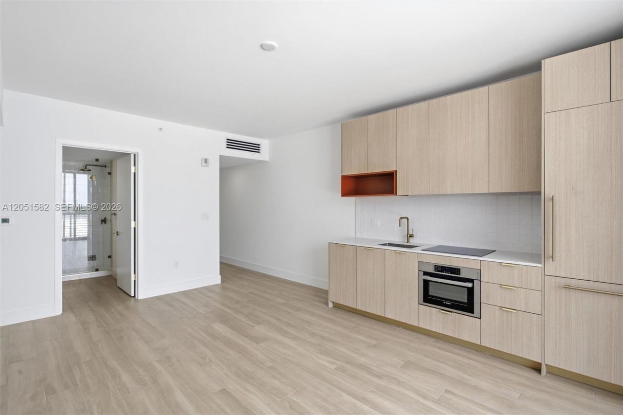 90 NE 32 St , Unit 616, Miami, FL 33137 Photo