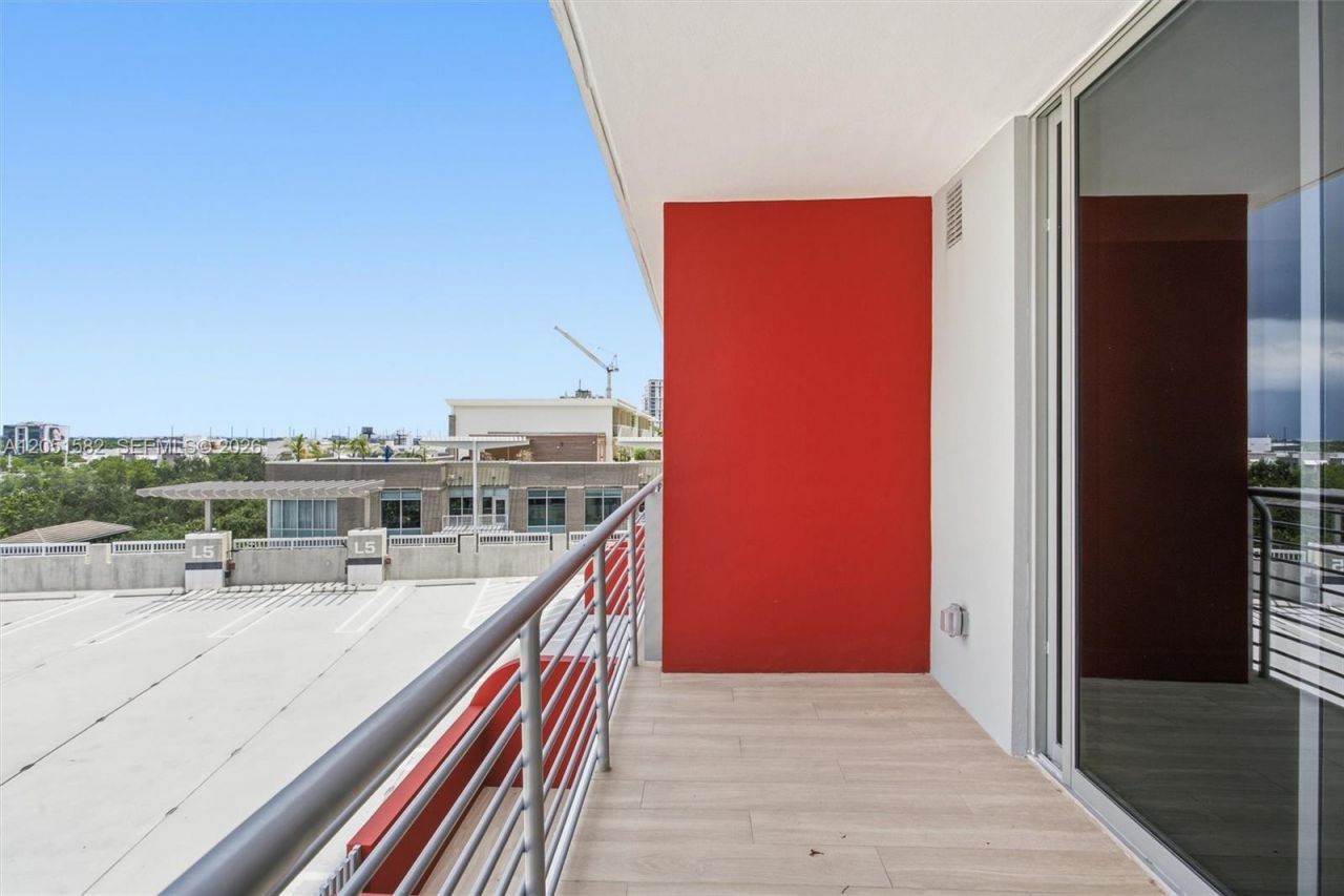 90 NE 32 St , Unit 616, Miami, FL 33137 Photo