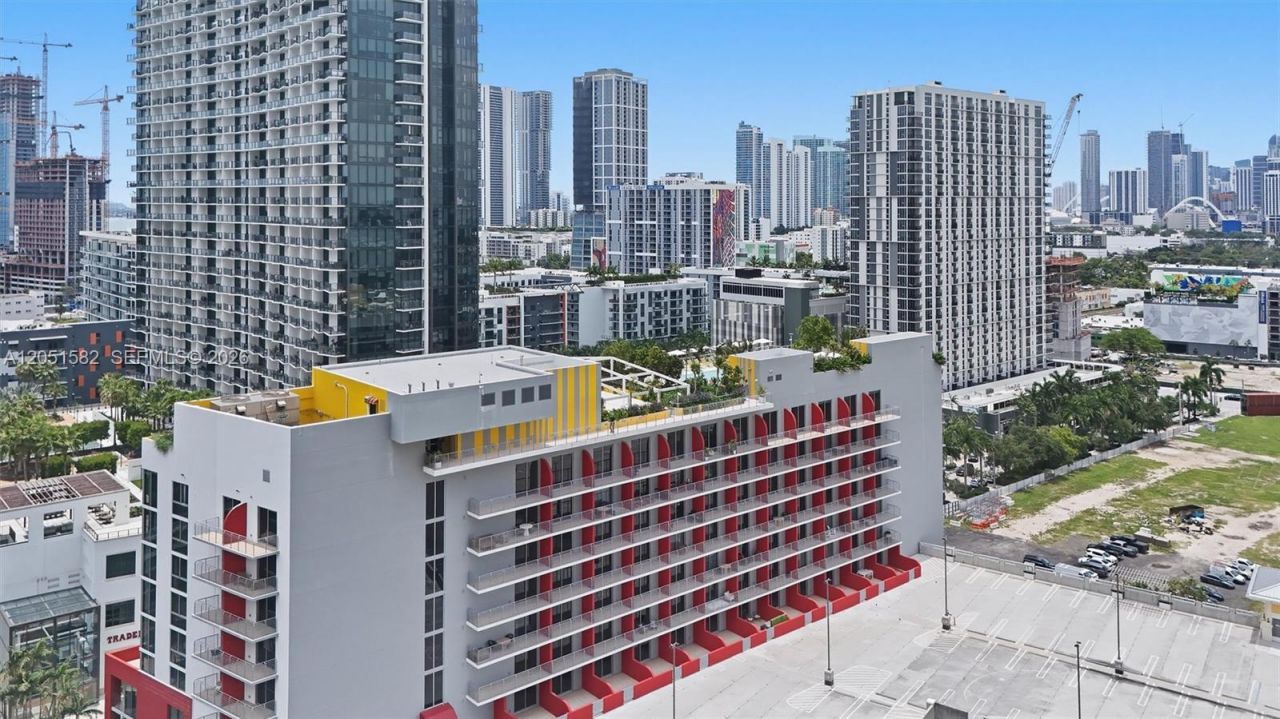 90 NE 32 St , Unit 616, Miami, FL 33137 Photo