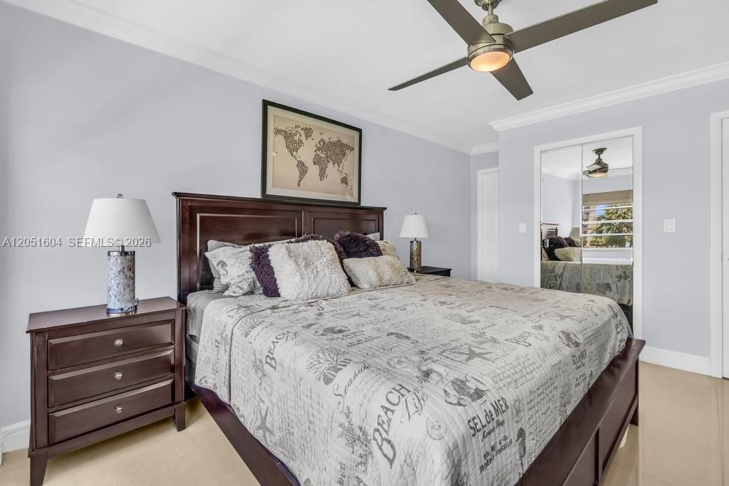 220 Kings Point Dr, Unit 314, Sunny Isles Beach, FL 33160 Photo