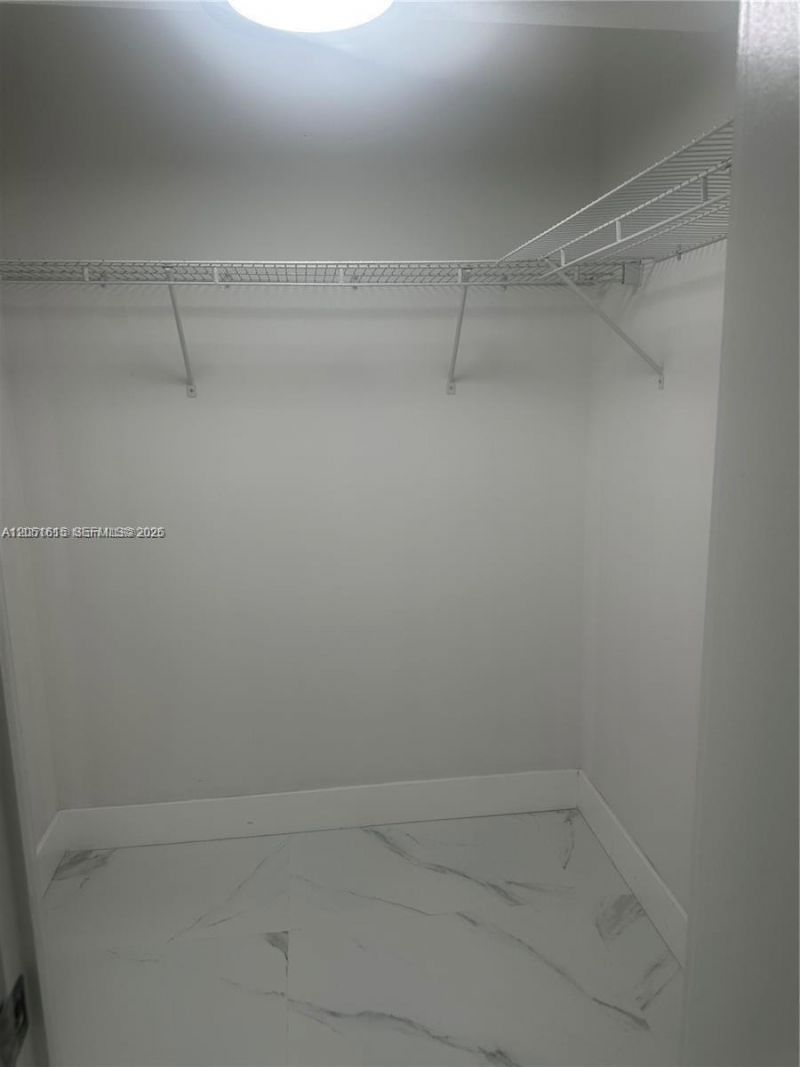 4166 Inverrary Dr, Unit 210, Lauderhill, FL 33319 Photo