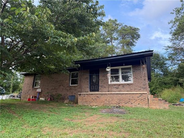 1018 Scott Brown Road SE, Fairmount, GA 30139
