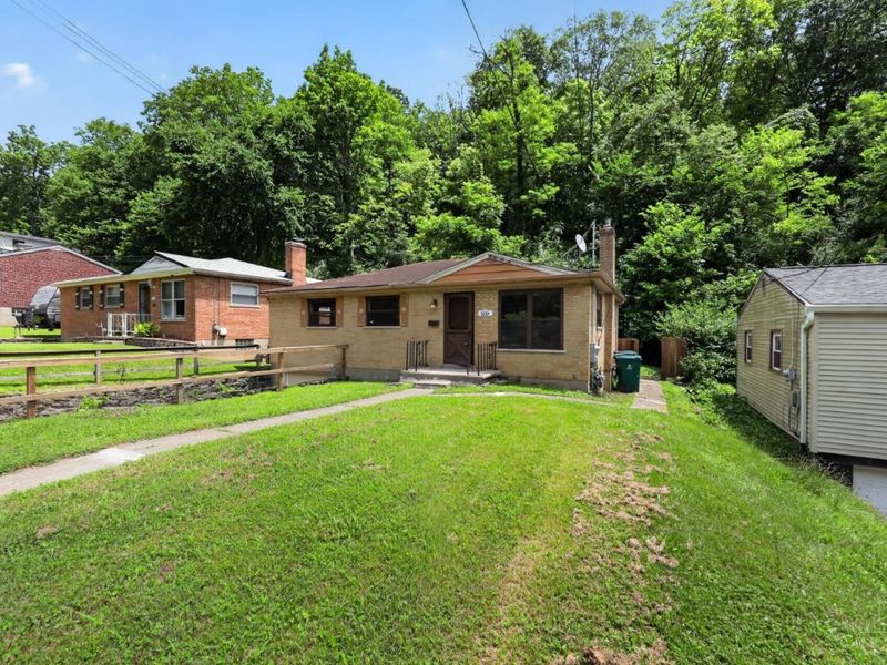 500 Fairbanks Avenue, Cincinnati, OH 45205 Photo 6