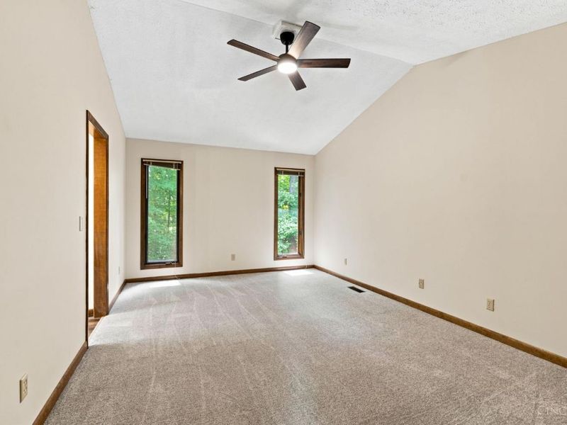 5317 Hickory Trail Lane, Blue Ash, OH 45242 Photo 22