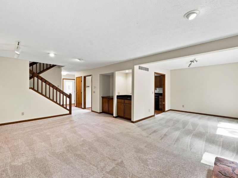 5317 Hickory Trail Lane, Blue Ash, OH 45242 Photo 7