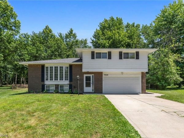 7840 Hoover Court , Mentor, OH 44060