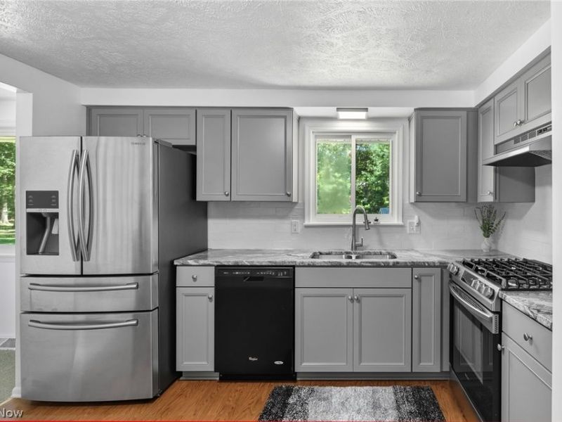 7840 Hoover Court, Mentor, OH 44060 Photo 10