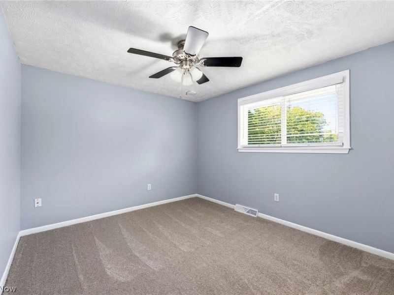 7840 Hoover Court, Mentor, OH 44060 Photo 12