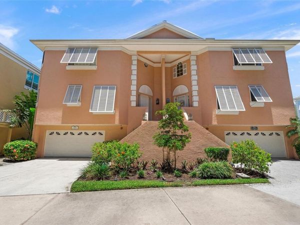 3954 HAMILTON CLUB CIRCLE , Unit 14, SARASOTA, FL 34242