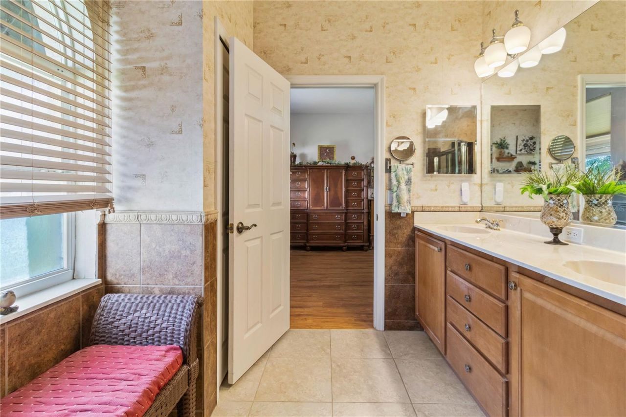 1415 Millbrook Circle , Bradenton, FL 34212 Photo