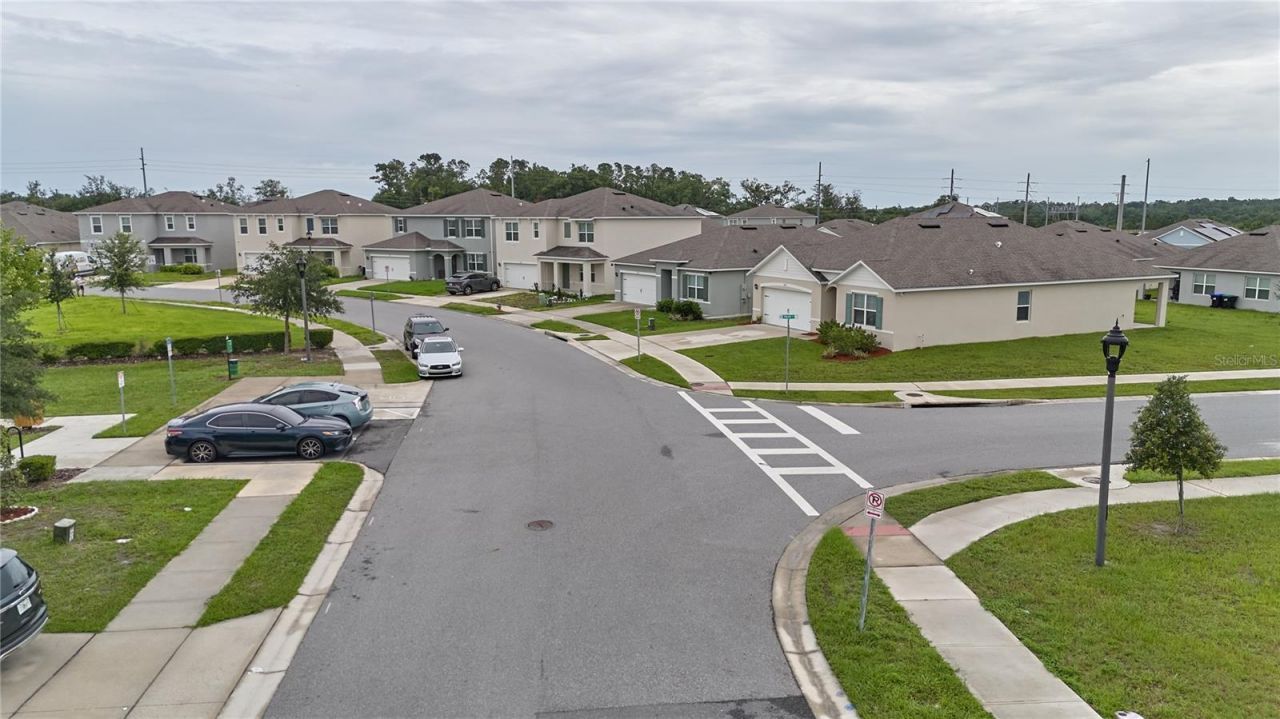 1679 Aurora Ridge Drive, Zellwood, FL 32798 Photo