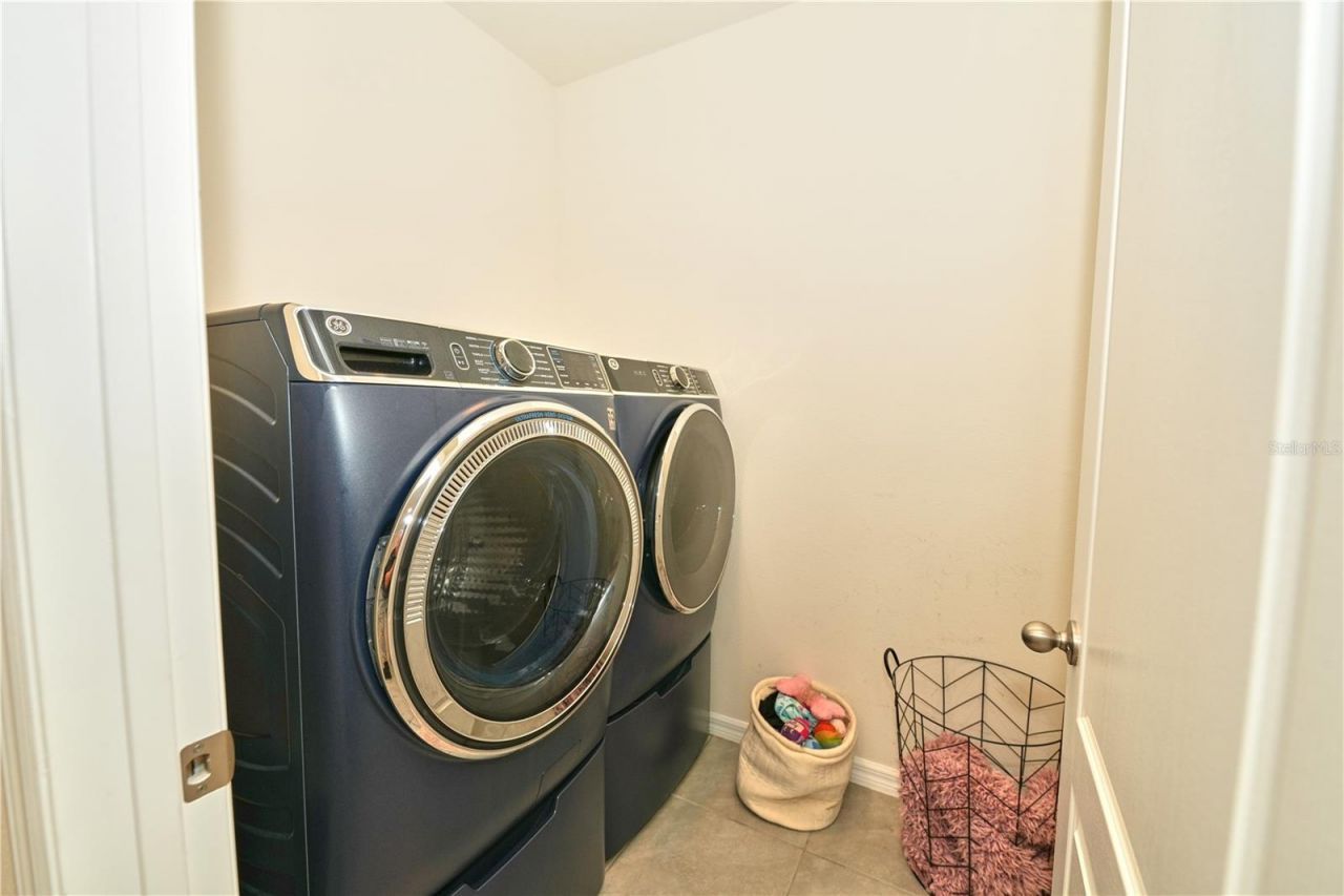 1679 Aurora Ridge Drive, Zellwood, FL 32798 Photo