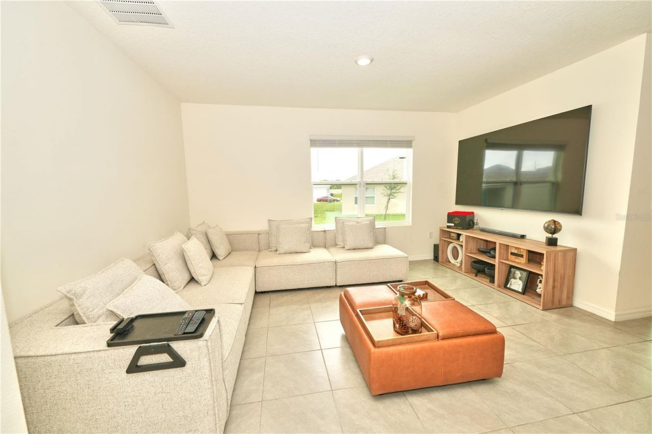 1679 Aurora Ridge Drive, Zellwood, FL 32798 Photo