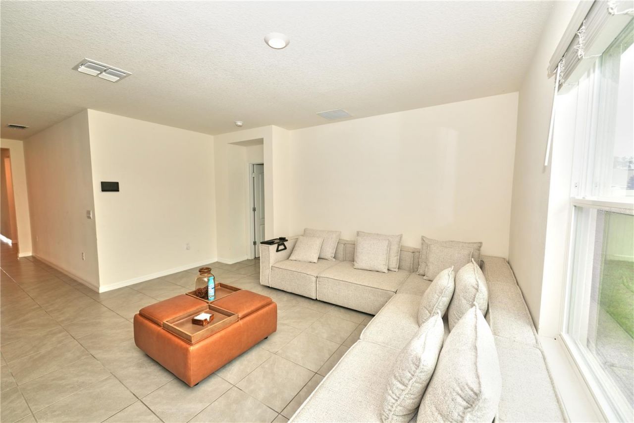 1679 Aurora Ridge Drive, Zellwood, FL 32798 Photo