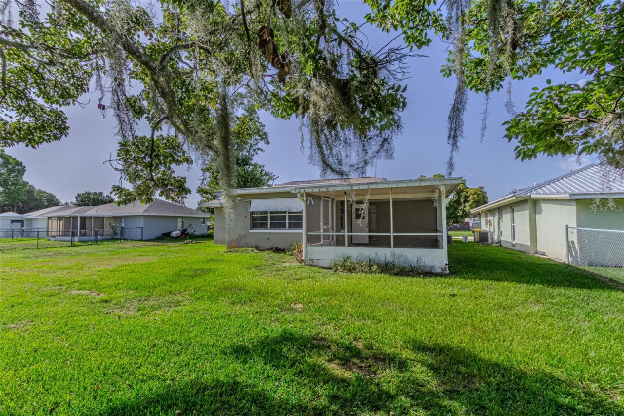 7208 Honeysuckle Drive , Sebring, FL 33876 Photo