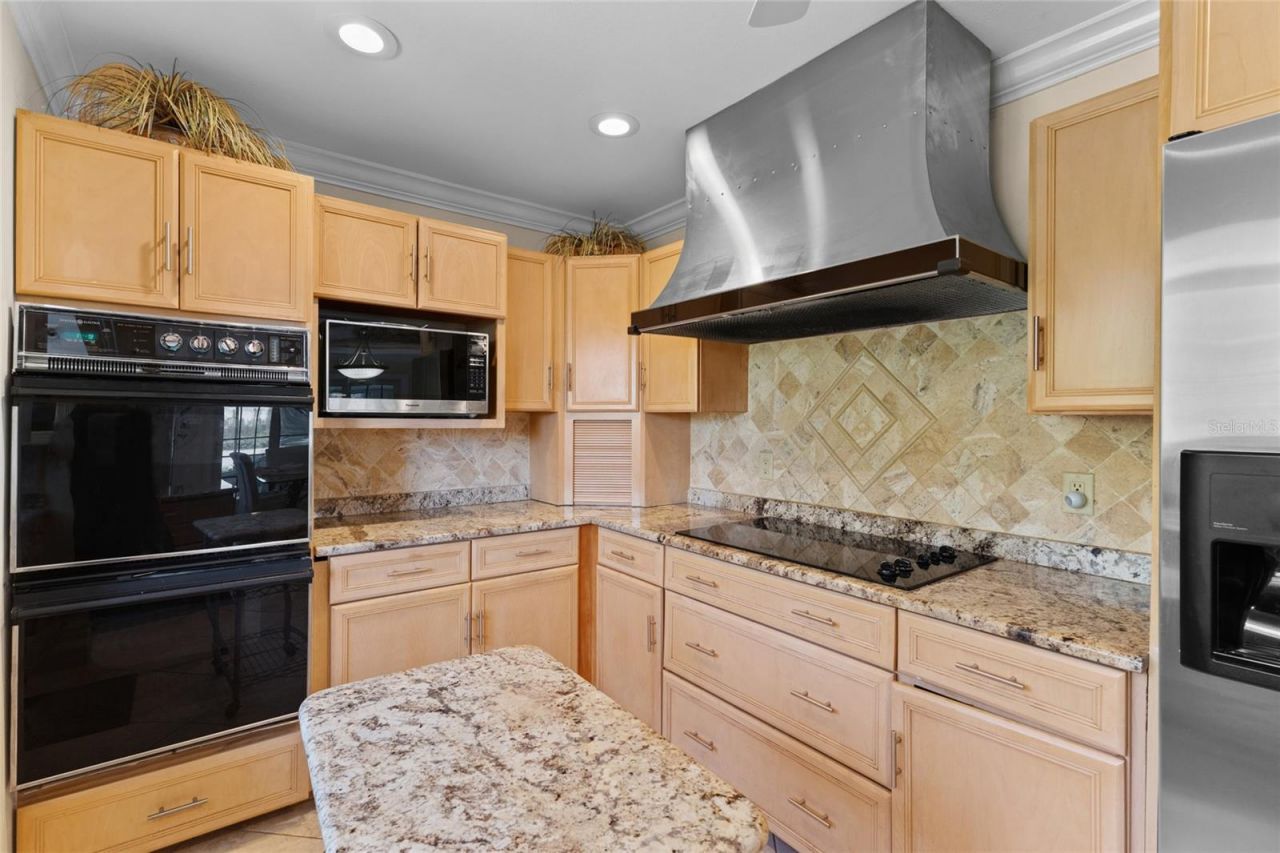10007 Tamiami Trail S, North Port, FL 34287 Photo