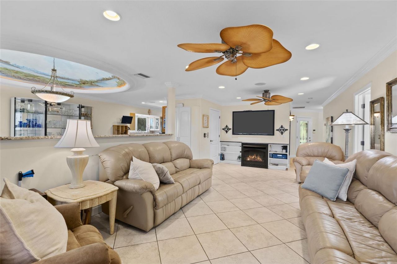10007 Tamiami Trail S, North Port, FL 34287 Photo