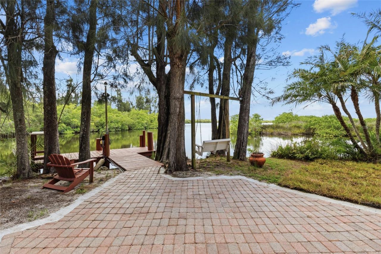 10007 Tamiami Trail S, North Port, FL 34287 Photo