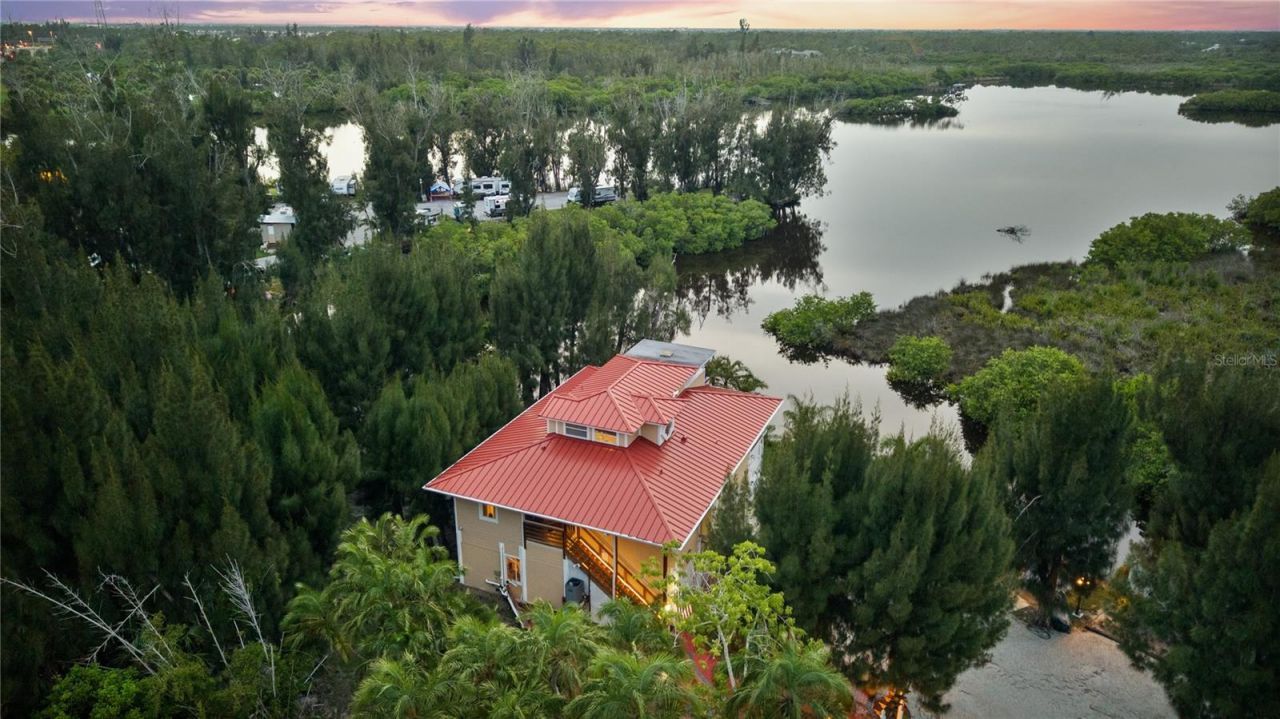 10007 Tamiami Trail S, North Port, FL 34287 Photo