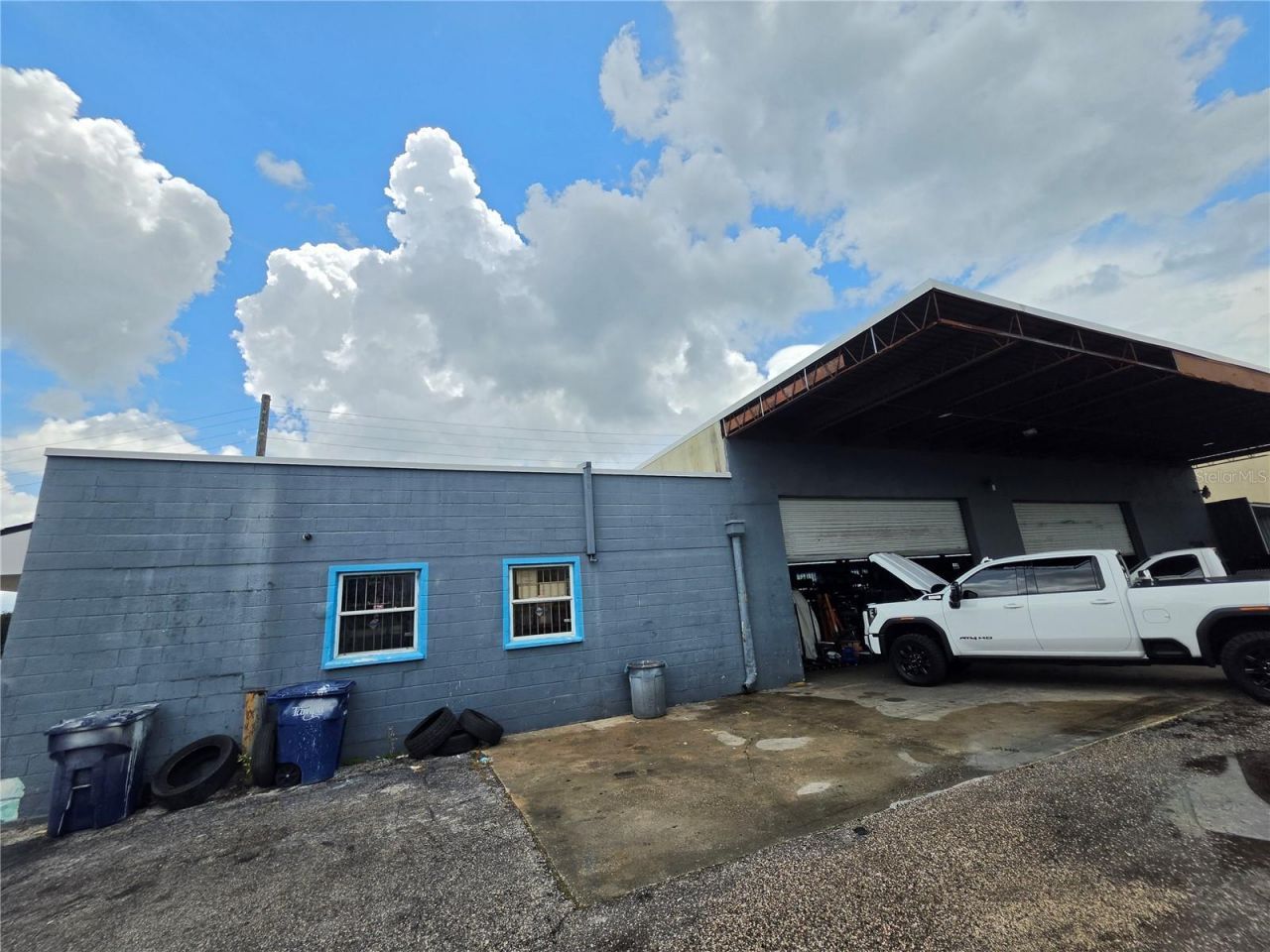 1942 E Hillsborough Avenue, Tampa, FL 33610 Photo