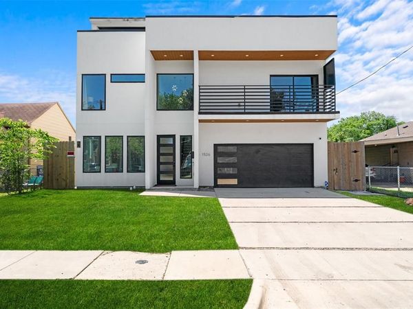 1526 Life Avenue, Dallas, TX 75212