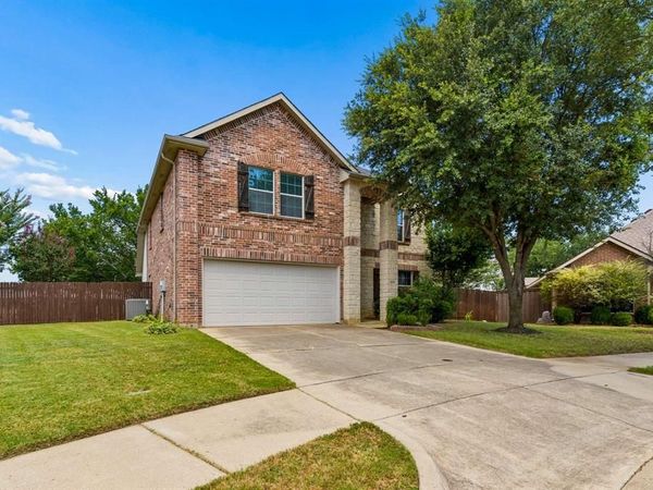 3800 Windy Point Drive, Denton, TX 76208