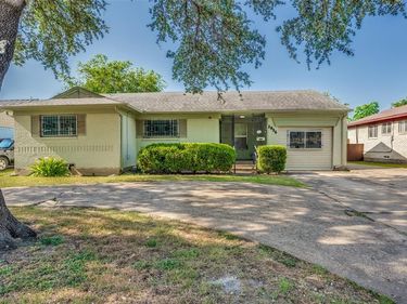 2956 Royal Lane, Dallas, TX 75229