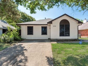 3208 Poplar Springs Lane, Dallas, TX 75227