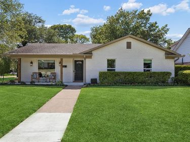 9647 Vinewood Drive, Dallas, TX 75228