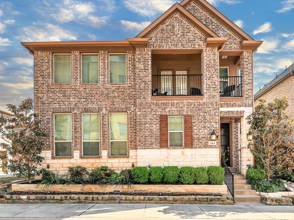 261 Golden Gate Drive, Richardson, TX 75080