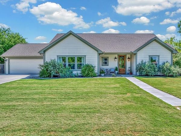 931 N Pecan Street, Hico, TX 76457