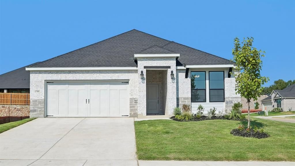 1705 Sabina Drive, Princeton, TX 75407 Main Photo